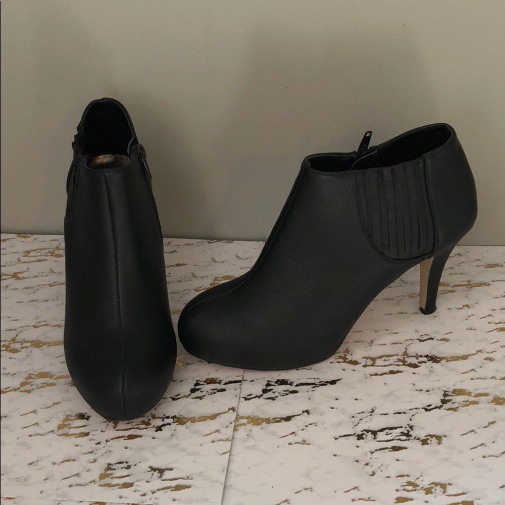 Madden Girl Black Heeled Boots